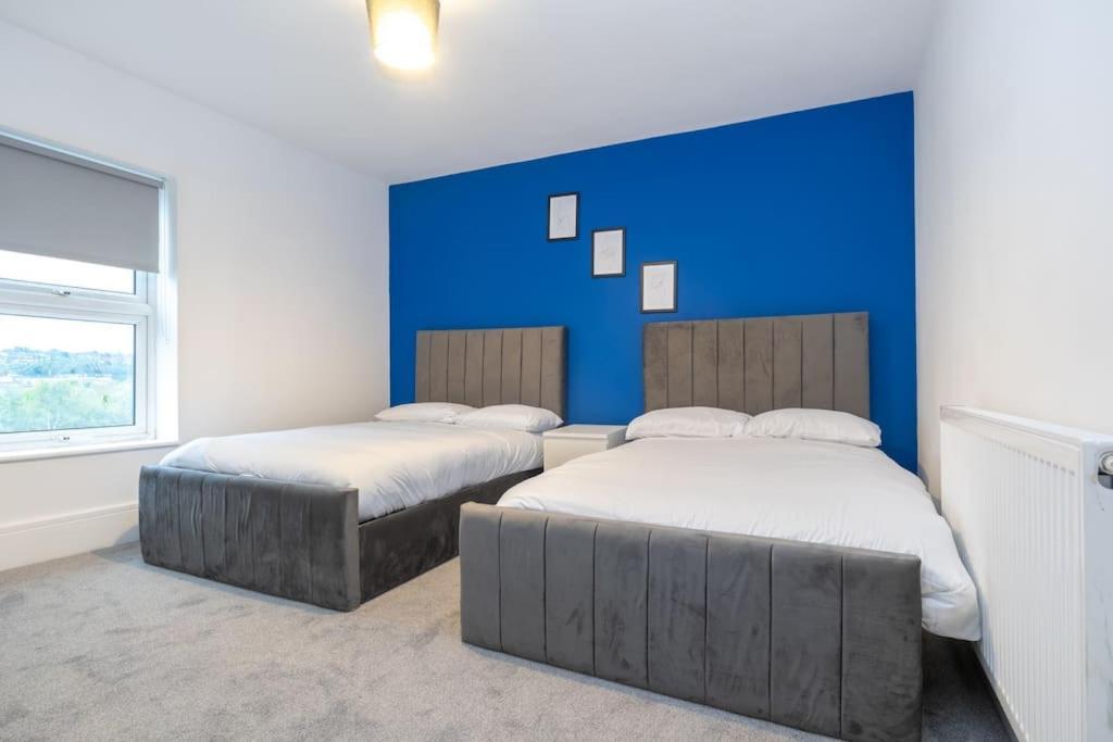 Homestay Modern 4 Bed House With Pool Table